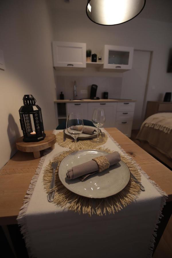Gite De Charme Haut De Gamme Avec Jacuzzi Et Sauna Privatifs Donzère Eksteriør bilde
